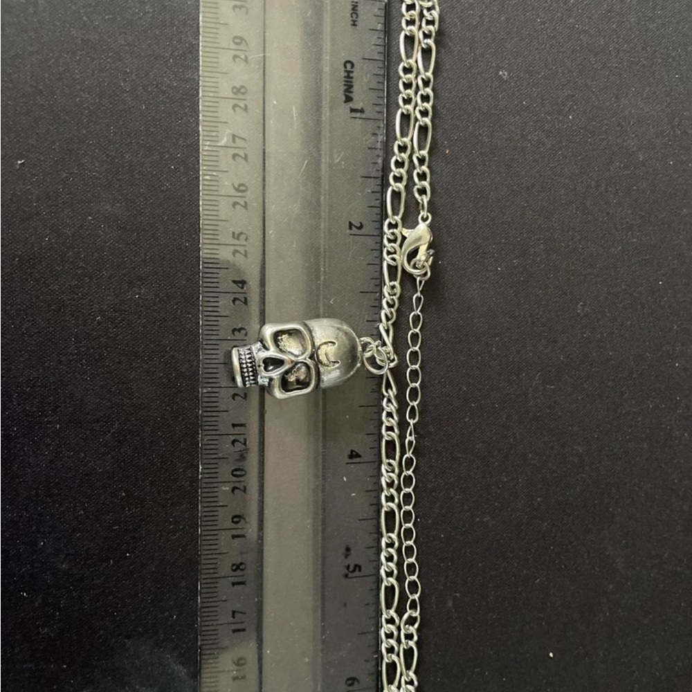 Silver Skull Pendant Necklace